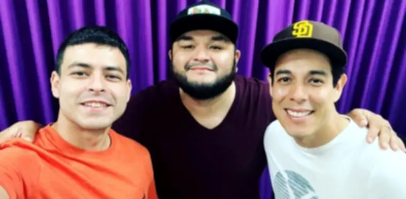 Los Tres Tristes Tigres despiden a bajista con emotiva parodia de 'Bohemian Rhapsody'