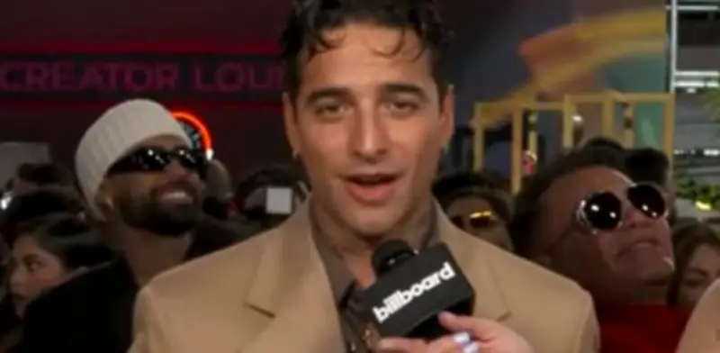 Maluma se afeita la barba y su hija Paris llora al ver su nuevo rostro