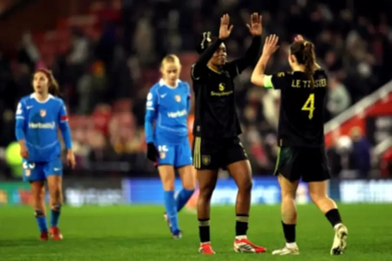 Manchester United Vence al Atlético y Avanza en la Champions Femenina