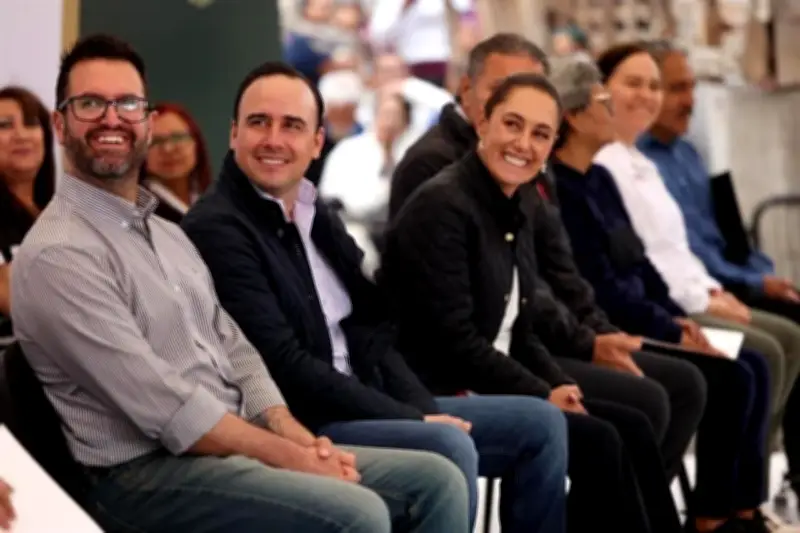 Manolo Jiménez Propone a Sheinbaum Impulsar Fracking en Coahuila