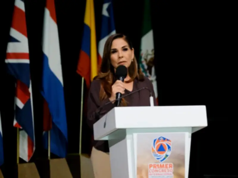 Mara Lezama inaugura congreso internacional de protección civil en Playa del Carmen