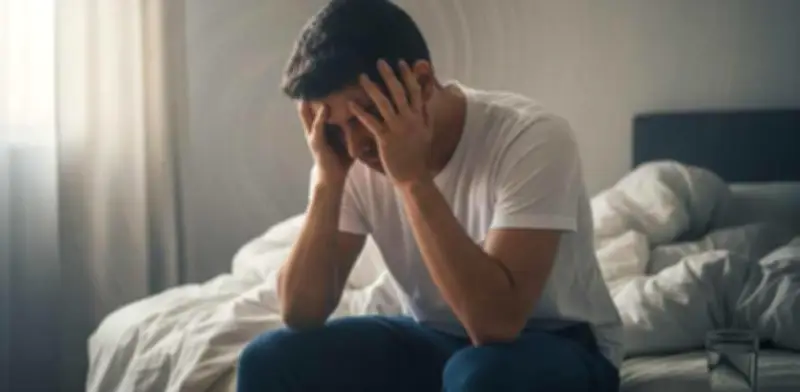 Mareos al despertar: causas comunes y señales de alerta de enfermedades graves