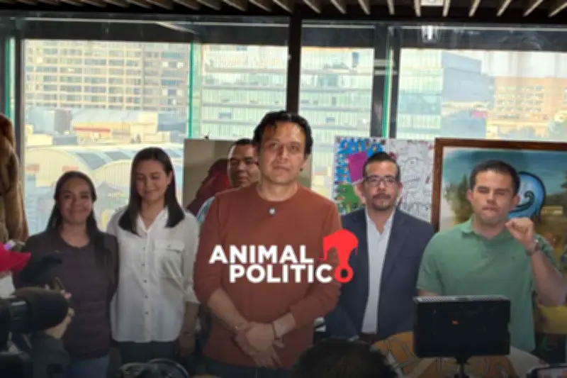 Marx Arriaga denuncia despido injustificado y presiones para modificar libros de texto