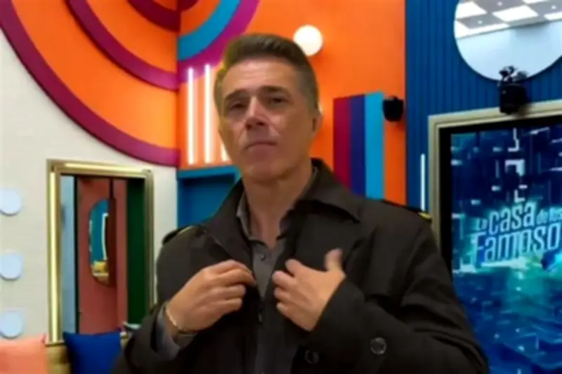 Mayer Propone que Campañas de Candidatos se Realicen en Formato de Reality Show