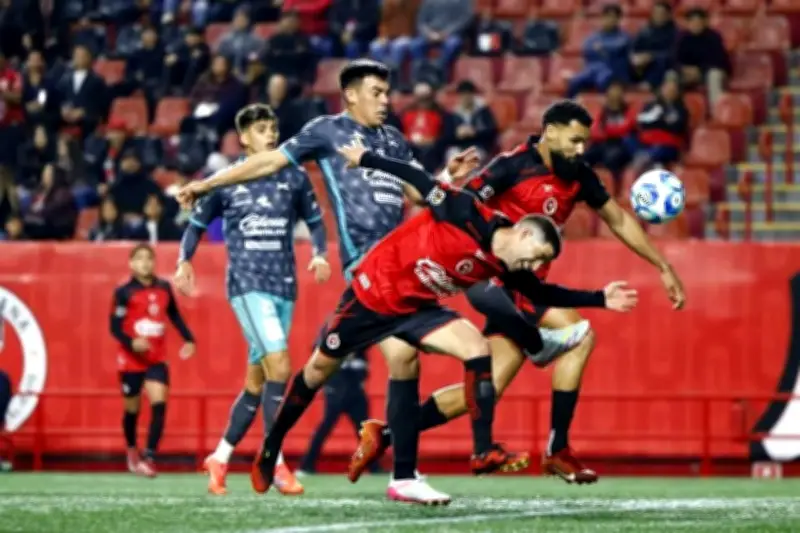 Mazatlán FC logra un empate dramático contra Xolos en el último minuto