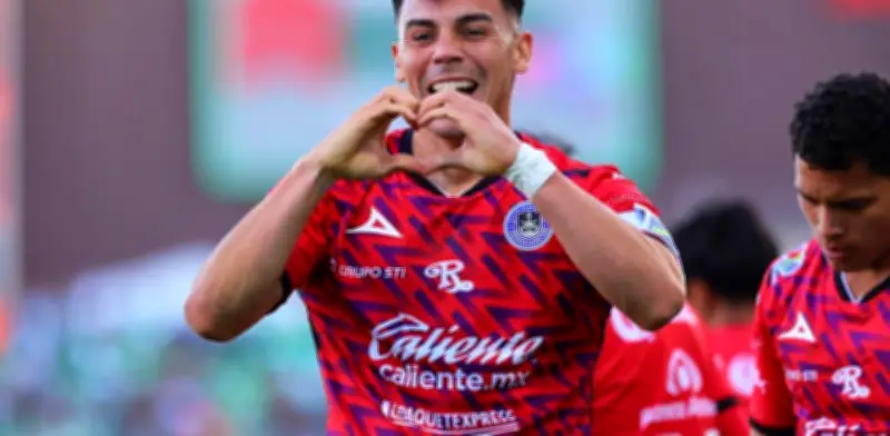 Mazatlán rompe racha negativa y remonta a Santos Laguna en el TSM