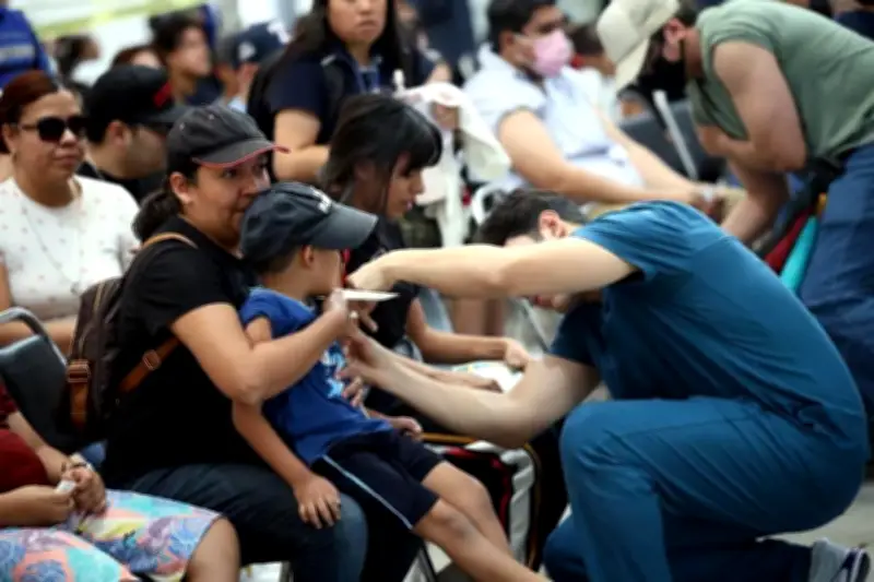 Módulo de vacunación en San Nicolás colapsa por alta demanda de dosis