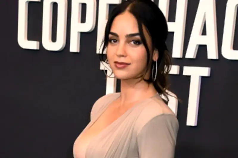 Melissa Barrera se estrena en Broadway con el musical 'Titanique'