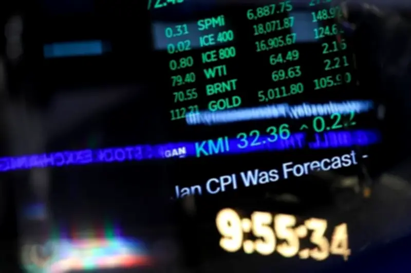 Mercados de Estados Unidos Cotizan a la Baja Tras Datos de Inflación