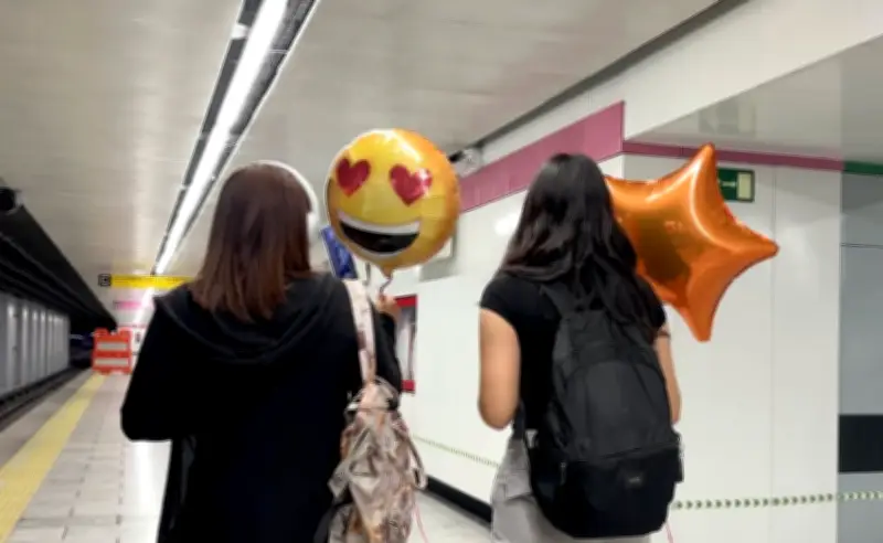 Metro CDMX alerta sobre globos metálicos y objetos en vías por riesgo de corto circuito
