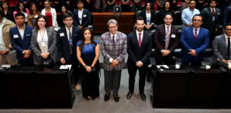 Monreal Inaugura Modelo Parlamentario Universitario en la UAM Xochimilco