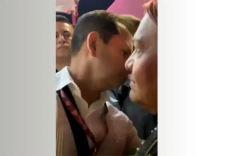 Morenista exige acceso VIP en Carnaval y amenaza a empleados municipales