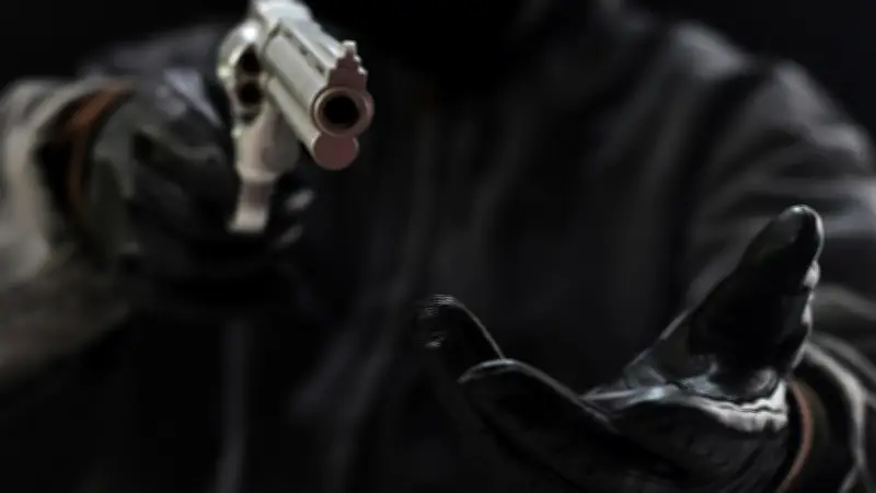 Mujer es asesinada a balazos en Puebla tras intentar defenderse con arma durante presunto asalto