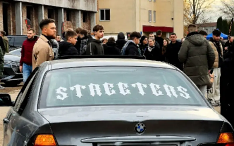 Multas por calcomanías en autos: ¿Cuánto cuesta personalizar tu vehículo en México?