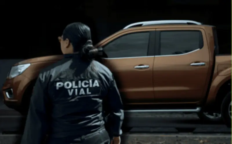 Multas por calcomanías y polarizado en Jalisco: ¿Qué dice la Ley de Movilidad?