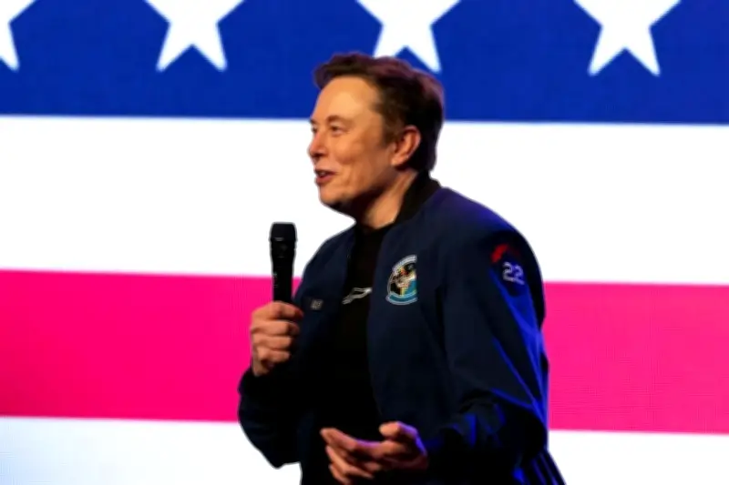 Musk es un gran empresario, pero como político sería un desastre, afirma CSP