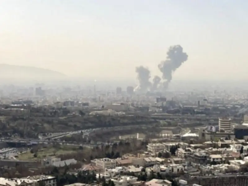 México alerta a connacionales en Medio Oriente ante escalada bélica entre EU, Israel e Irán