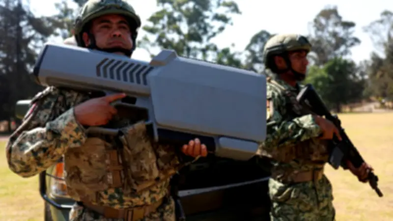 México desplegará sistema antidrones para blindar sedes del Mundial 2026