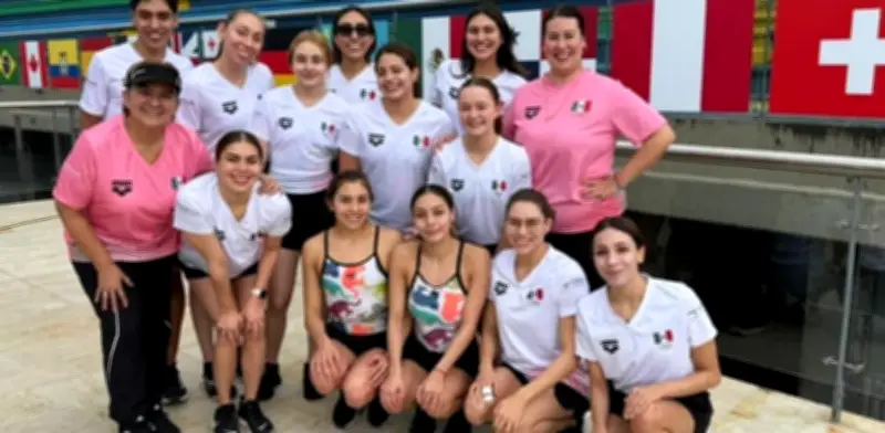 México triunfa en Medellín: Oro y dos platas en Copa Mundial de Natación Artística