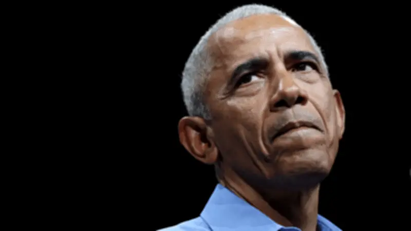 Obama denuncia 'espectáculo de payasos' en redes tras video racista difundido por Trump