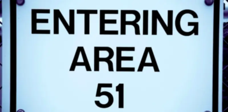 Obama rompe el silencio sobre extraterrestres y el Área 51 en un podcast revelador