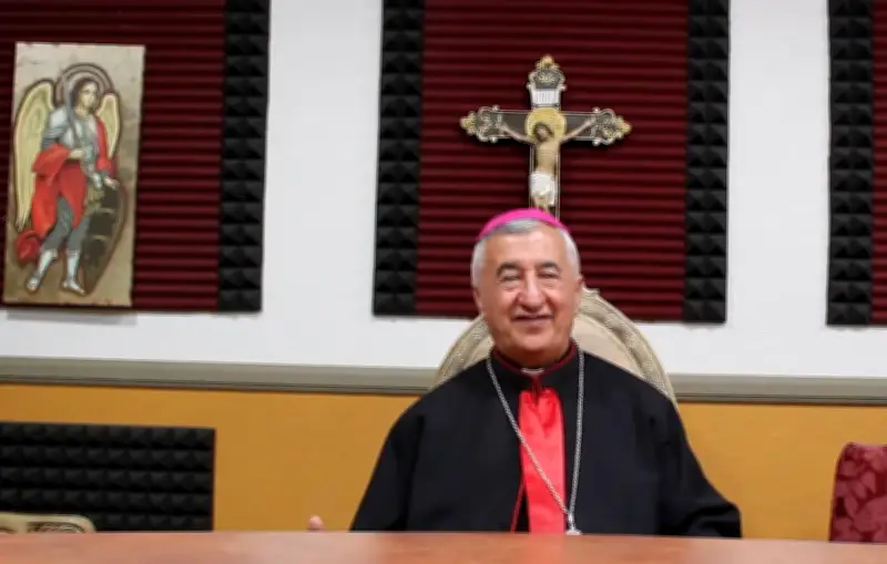 Obispo de San Diego investigado por malversación y visitas a burdel en Tijuana