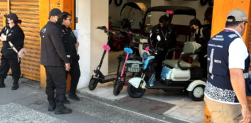 Operativo en Eje Central: Aseguran decenas de bicicletas y patines eléctricos chinos