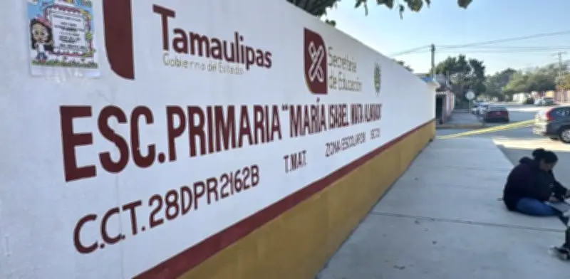 Padres cierran escuela en Tamaulipas tras agresiones graves de alumno contra compañeros y maestros