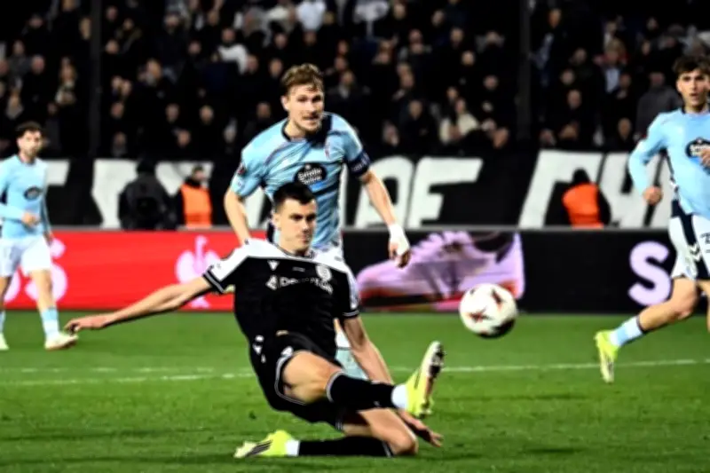 Paok enfrenta remontada crucial en playoffs de la Europa League