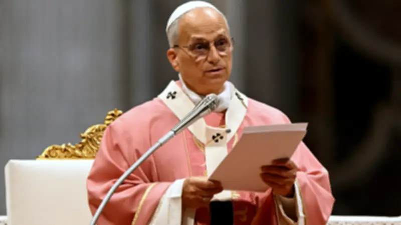 Papa León XIV advierte sobre riesgos de la IA para la democracia y la humanidad