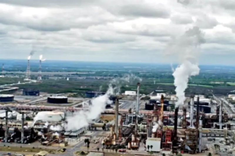 Pemex Convocó a Concurso para la Venta de Coque de su Refinería de Cadereyta