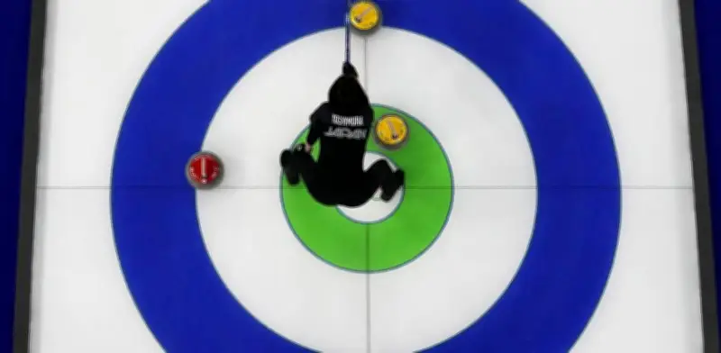 Periodista se disculpa tras transmisión olímpica bajo efectos del alcohol