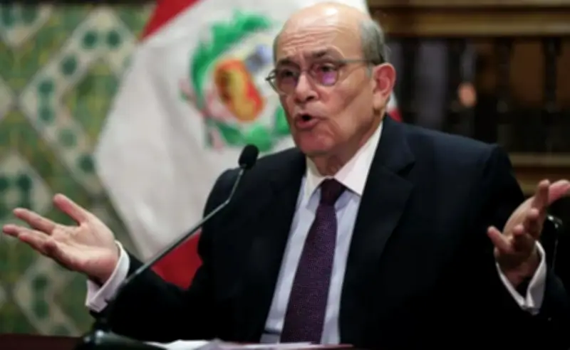 Perú Rechaza Ingreso Forzado a Embajada de México para Detener a Betssy Chávez