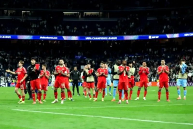 Polémica en el Congreso: Diputado critica a colega por pedir camiseta a Vinicius Jr.