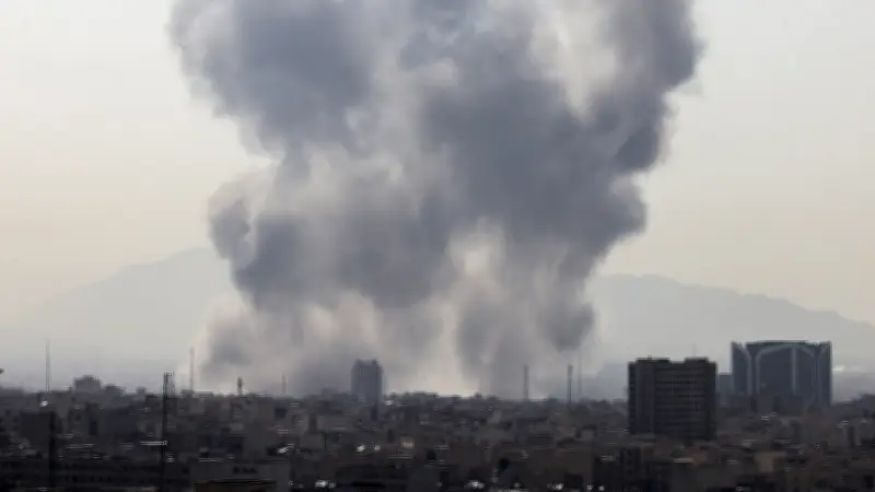 Presidente de Irán, Masud Pezeshkian, a salvo tras ataques de Israel y Estados Unidos