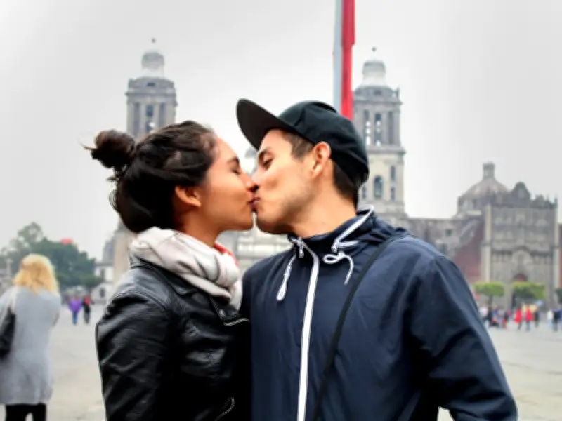 Profeco aconseja cómo proteger tu bolsillo en el Día del Amor y la Amistad