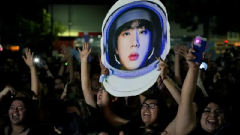 Profeco establece nuevas reglas para venta de boletos tras polémica con BTS en México