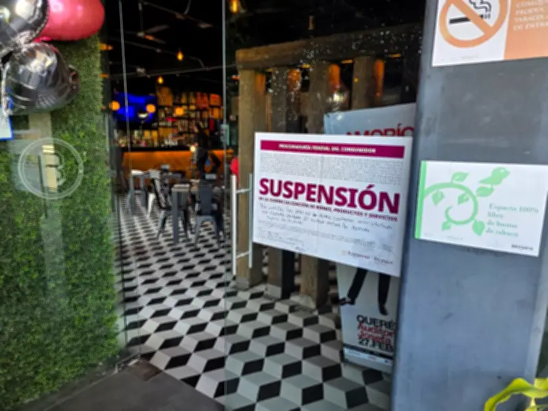 Profeco sella tres establecimientos en operativo del Día del Amor y la Amistad 2026