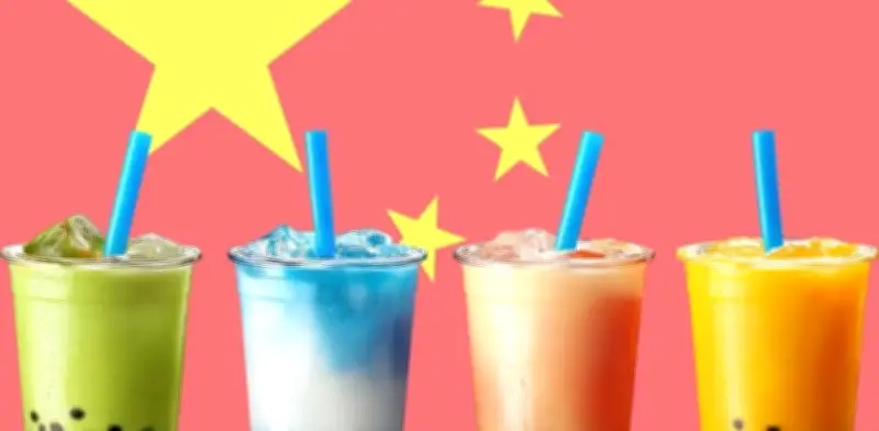 Promoción de IA Qwen colapsa China: 10 millones de bobas gratis saturan tiendas y delivery