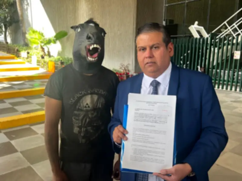 Proponen Ley Therian en Nuevo León para proteger a jóvenes que se identifican con animales