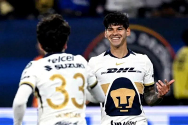 Pumas UNAM Remonta con Pericia en el Clásico Universitario