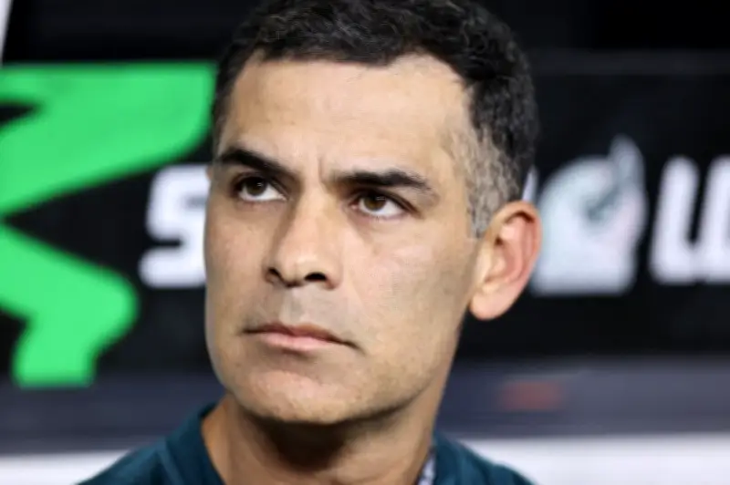 Rafa Márquez denuncia corrupción en fuerzas básicas: 'Para jugar, hay que pagar'