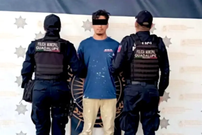 Recuperan vehículo robado gracias a cámaras de seguridad en Monterrey