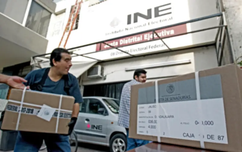 Reforma electoral de Sheinbaum: debate entre ahorro y centralización del poder