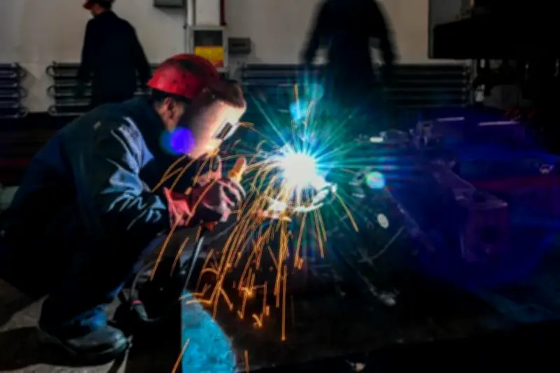 Reforma Laboral Impacta al 17% de Empresas Manufactureras en México