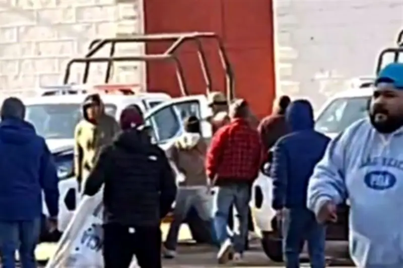 Reportan conatos de enfrentamiento en planta de Cruz Azul en Hidalgo