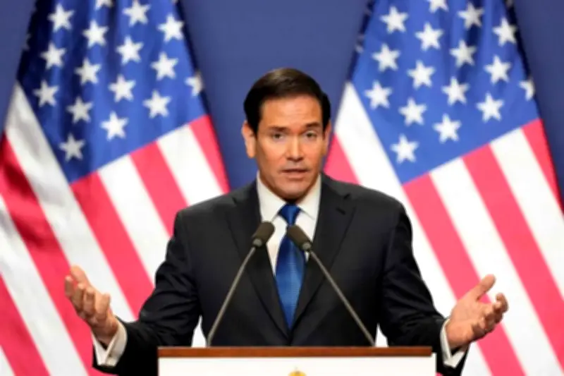 Revelan Pláticas Secretas entre Marco Rubio y Raúl Castro en Cuba