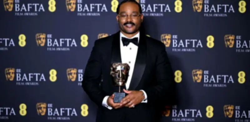 Ryan Coogler hace historia como primer hombre negro en ganar Mejor Guión Original en los BAFTA