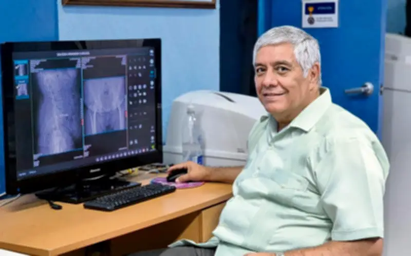 Salvador Reyes: De soldador a pilar de la radiología en Jalisco con vocación docente