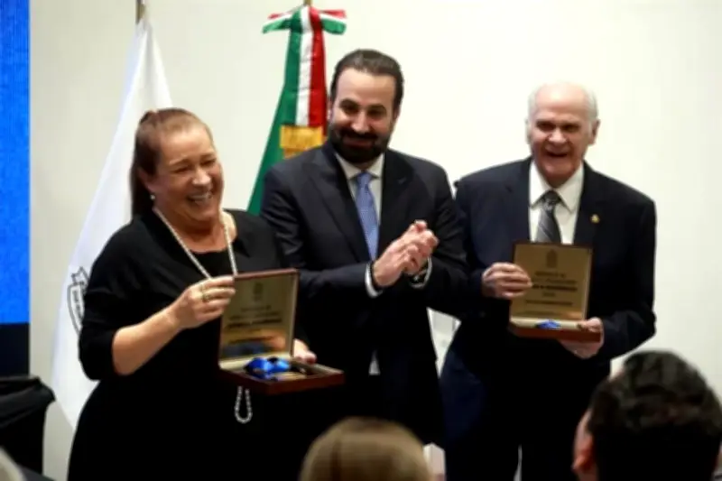 San Pedro Garza García reconoce a Kana y Coindreau por su impacto social